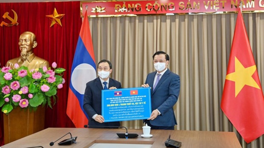 Capital cities of Vietnam, Laos foster multi-faceted cooperation